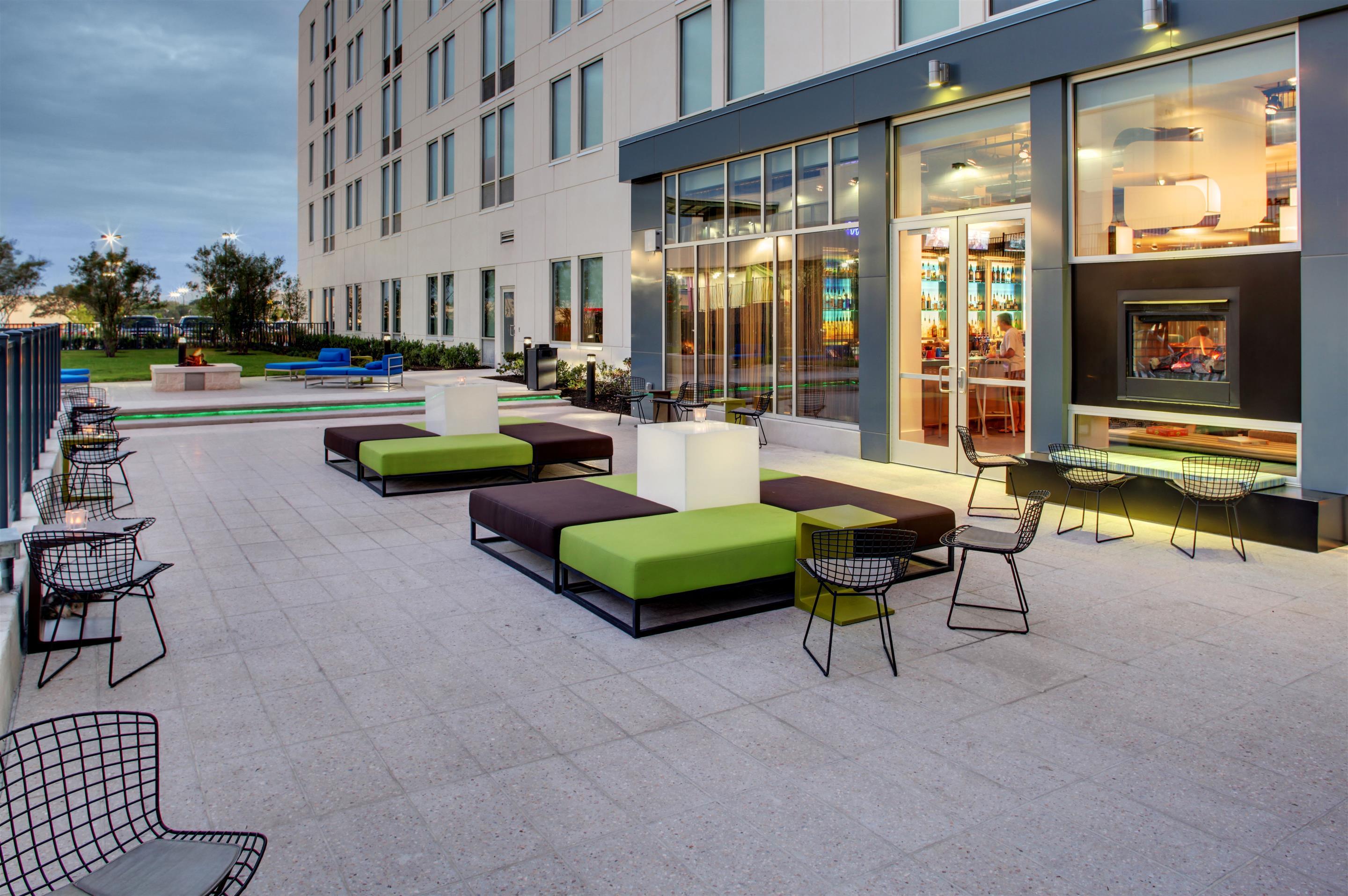 Aloft San Antonio Airport Hotel Екстериор снимка