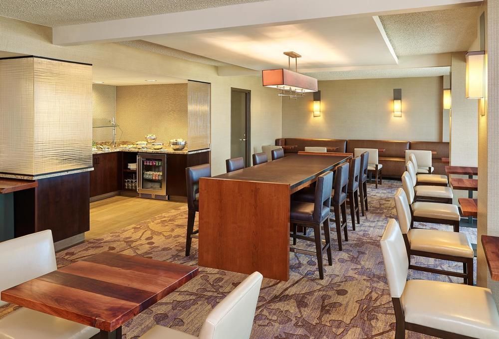 Aloft San Antonio Airport Hotel Екстериор снимка