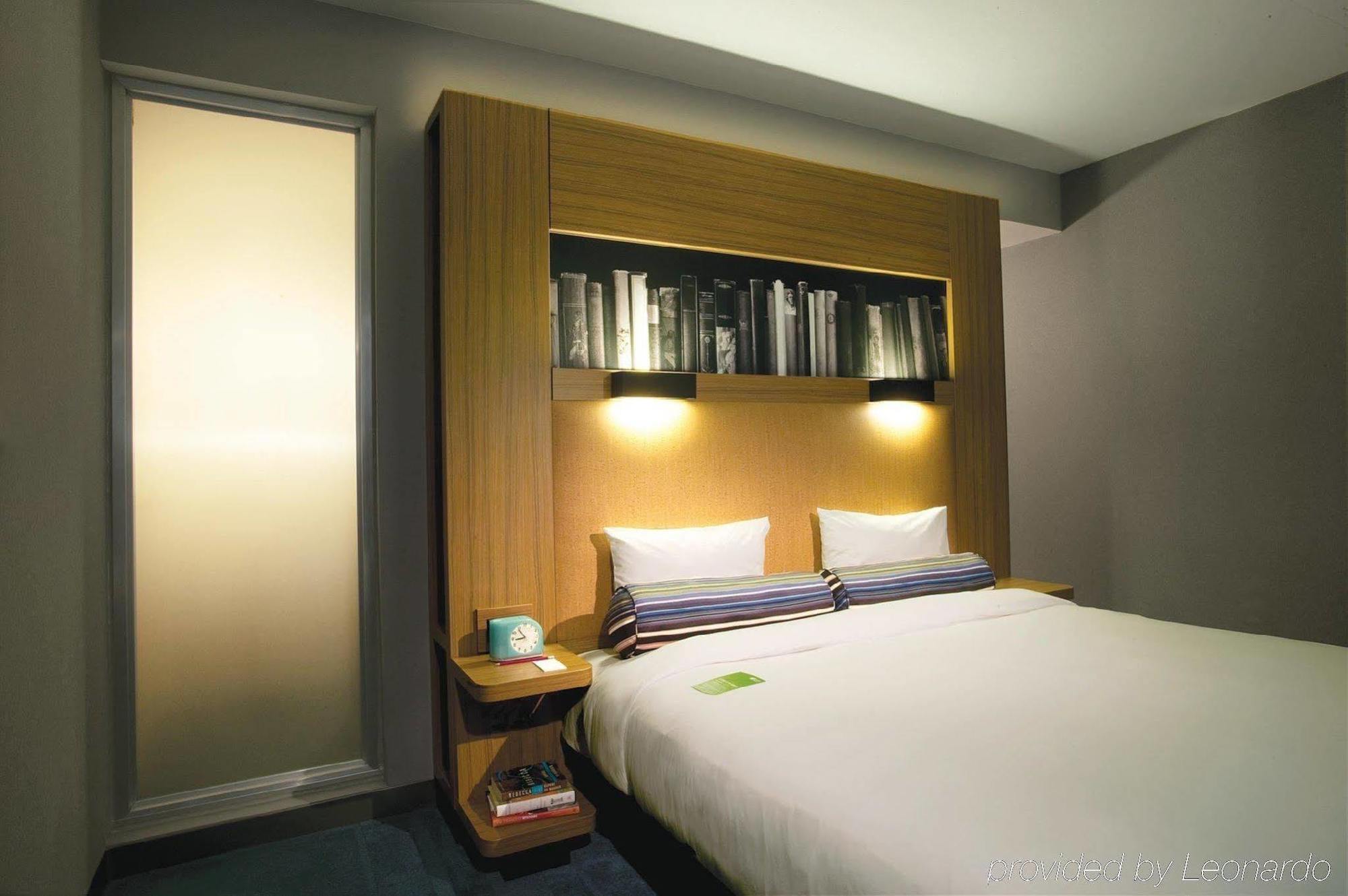 Aloft San Antonio Airport Hotel Стая снимка